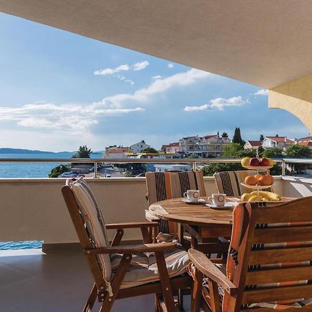 Nice Home In Sibenik With Kitchen المظهر الخارجي الصورة