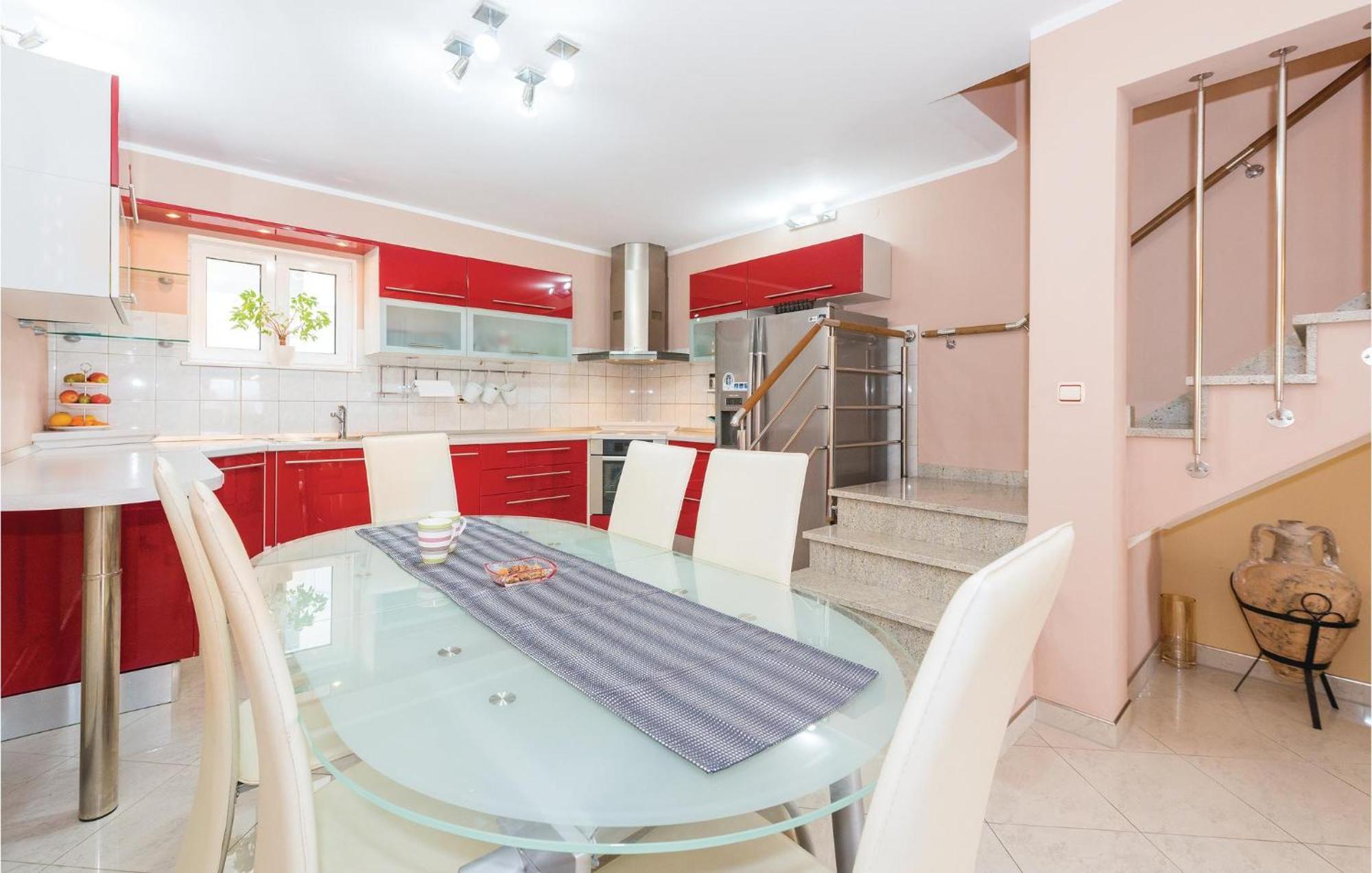 Nice Home In Sibenik With Kitchen المظهر الخارجي الصورة